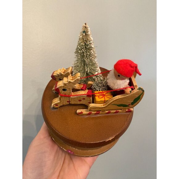 Vintage German Wooden Santa Claus Sleigh Music Box With Reindeer & Tree - Picture 2 of 5